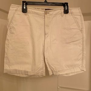 Women’s Eddie Bauer shorts